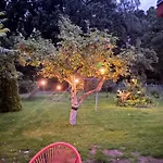 Sunlit Garden - Ruhig Am Wald Nahe Warnow - Inklusive Fasssauna - Kamin Rostock