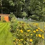 Sunlit Garden - Ruhig Am Wald Nahe Warnow - Inklusive Fasssauna - Kamin Apartment Rostock